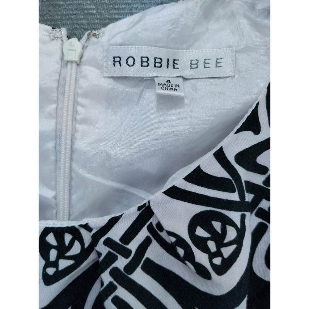 Robbie Bee Fit & Flare Dress Black White Print Lined Pockets Size 4 - Picture 6 of 10
